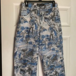 Chico’s pants size 1 with sides elastic